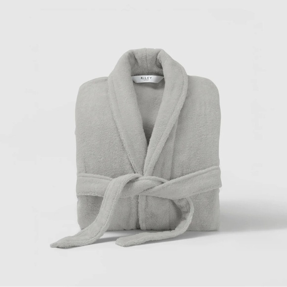 Riley Brand Luxe Terry Robe - Picture 1 of 10